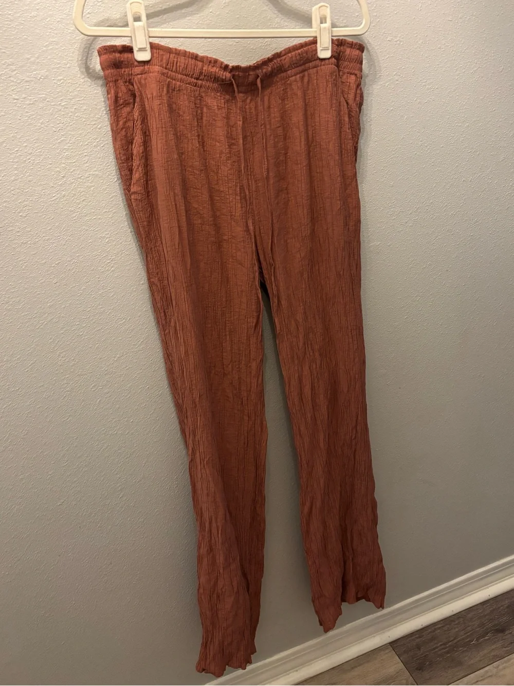 Casual Drawstring Pants in Rust - Comfortable Everyday Wear